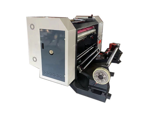 20g/m2 - 300g/m2 Ψηλή μηχανή κοπής Jumbo Roll Machine 1300mm