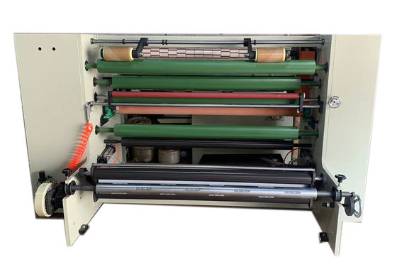 Μηχανή κοπής ταινίας 1300mm 700mm Αποτελεσματικό πλάτος 1300mm 1300KG 0-400m/Min